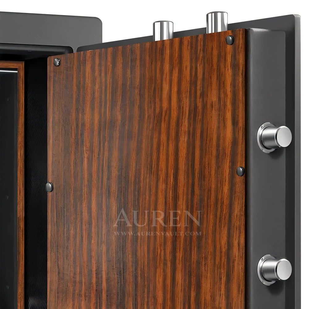 Maison 20 Watch Winder Safe - Walnut Door Focus
