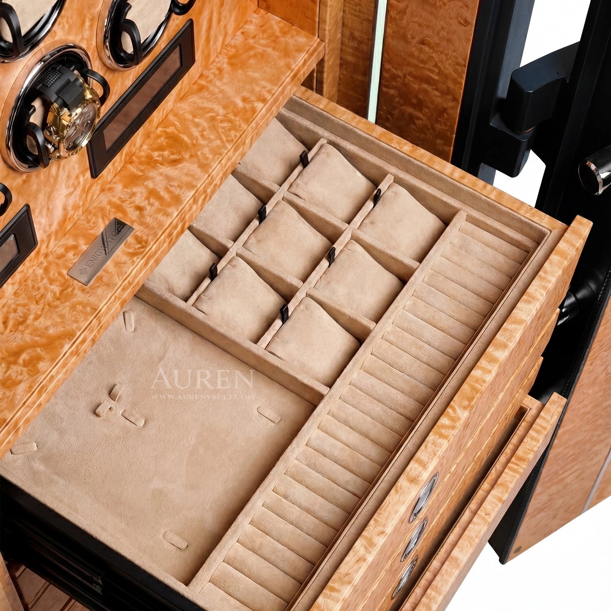 Maison 20 Watch Winder Safe - Champaign Drawer Focus
