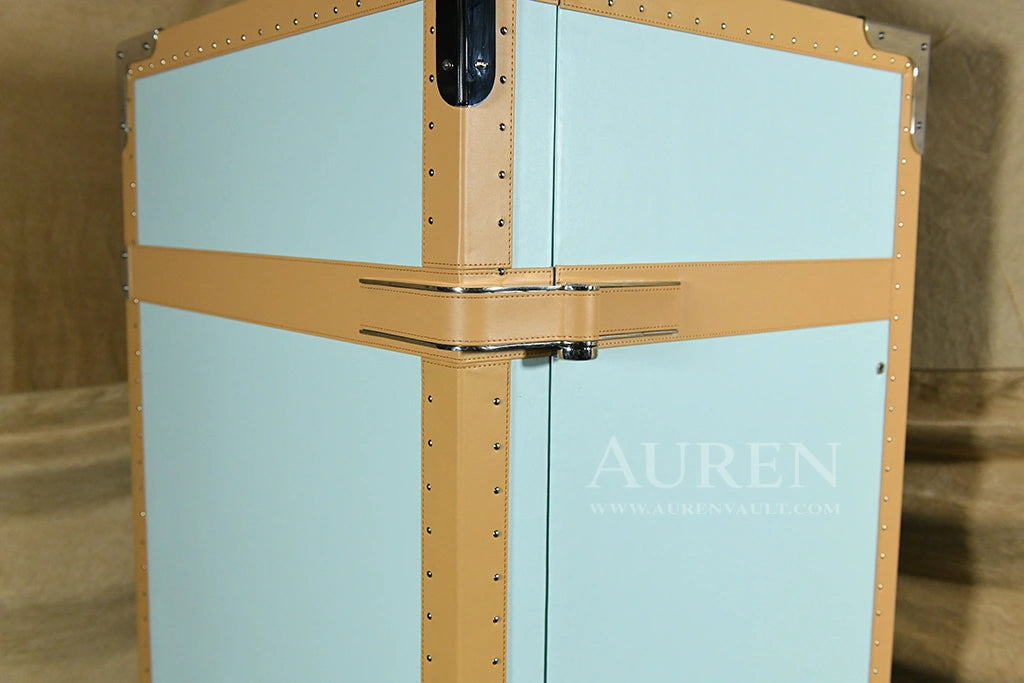 Imperia Grand Watch Safe - Tiffany Blue Body Detail 2